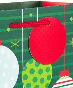 Hallmark Let It Snow 8-Pack Holiday Gift Bags, Assorted Sizes And Designs -Department Store Shop 8 Pack Assorted Holiday Gift Bags XGB1403 06