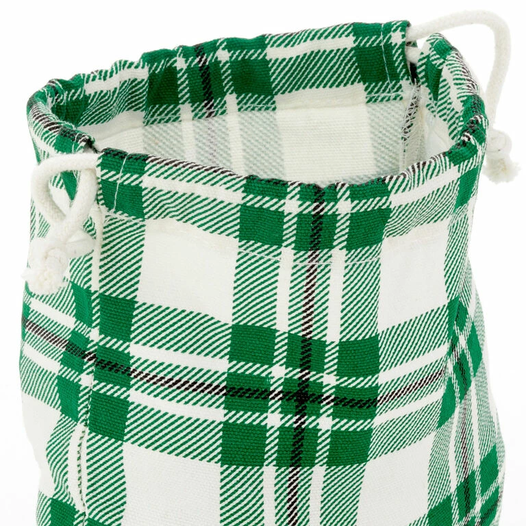 Hallmark 10" Assorted Plaid 3-Pack Fabric Gift Bags 4 Hallmark 10" Assorted Plaid 3-Pack Fabric Gift Bags - Image 4