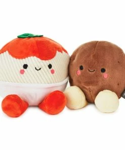 Hallmark Better Together Spaghetti And Meatball Magnetic Plush, 4.75"