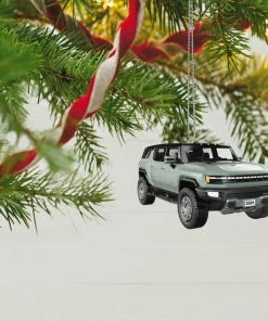 Hallmark 2024 GMC HUMMER EV™ 2023 Metal Ornament -Department Store Shop GMC Hummer EV Keepsake Ornament 2199QXI6027 02