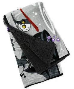 Hallmark Disney Hocus Pocus Black Flame Candle Blanket, 50x60 7 Hallmark Disney Hocus Pocus Black Flame Candle Blanket, 50x60 -Department Store Shop Hocus Pocus Black Flame Candle Fleece Blanket 1HGN1506 02