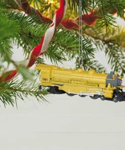 Hallmark Lionel® Trains Yellow 1361 Pennsylvania K4 Steam Locomotive Metal Ornament -Department Store Shop Lionel Trains Engine Keepsake Ornament 2199QXE3267 02