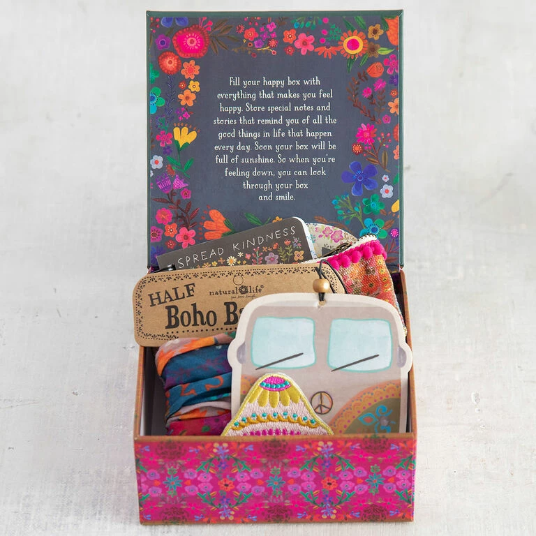 Natural Life Peace Happy Box Gift Set, 6 Pieces 2 Natural Life Peace Happy Box Gift Set, 6 Pieces - Image 2