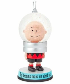Hallmark Peanuts® Charlie Brown Big Dreams Snow Globe -Department Store Shop Peanuts Charlie Brown Figurine Big Dreams Snow Globe 1PAJ3548 03