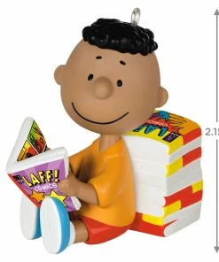Hallmark The Peanuts® Gang Franklin Ornament -Department Store Shop Peanuts Franklin Reading Comics Keepsake Ornament 1899QXE3289 03
