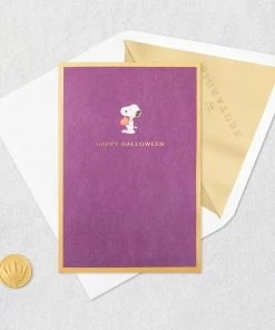 Hallmark Peanuts® Trick Or Treat 3D Pop-Up Halloween Card 9 Hallmark Peanuts® Trick Or Treat 3D Pop-Up Halloween Card -Department Store Shop Peanuts Gang Snoopy 3D PopUp Halloween Card 1499IEH6991 04