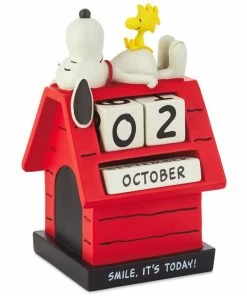 Hallmark Peanuts® Snoopy Smile Perpetual Calendar