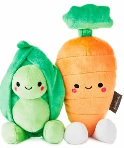 Hallmark Better Together Peas And Carrot Magnetic Plush, 4.5"
