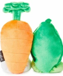 Hallmark Better Together Peas And Carrot Magnetic Plush, 4.5" -Department Store Shop Peas and Carrot Magnetic Plush 1KET2011 03