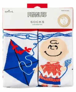 Hallmark Peanuts® Charlie Brown With Kite Novelty Crew Socks -Department Store Shop RedWhiteBlue Charlie Brown With Kite Socks 1PAJ3536 02