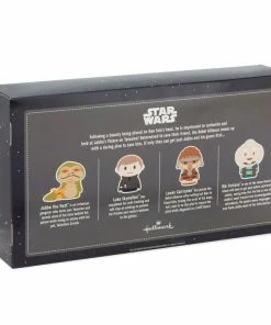 Hallmark Itty Bittys® Star Wars: Return Of The Jedi™ Plush Collector Set Of 4 9 Hallmark Itty Bittys® Star Wars: Return Of The Jedi™ Plush Collector Set Of 4 -Department Store Shop Star Wars Return of the Jedi Plush itty bittys 4Pack 1KDD1972 04
