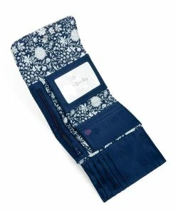 Vera Bradley RFID Riley Compact Wallet In Perennials Gray 5 Vera Bradley RFID Riley Compact Wallet In Perennials Gray -Department Store Shop Vera Bradley GrayNavy Floral Print Small Wallet 2842915290 03