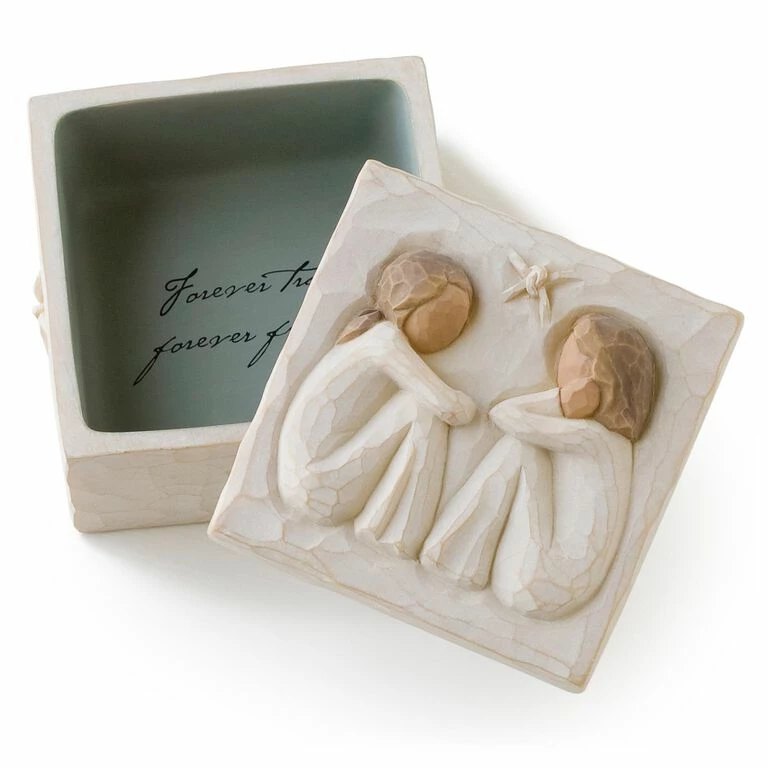 Willow Tree® Friendship Keepsake Box 1 Willow Tree® Friendship Keepsake Box